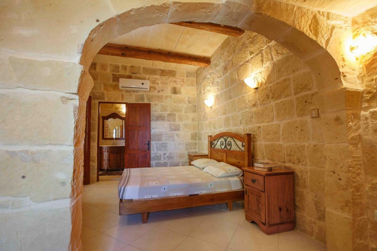 Il-Veduta Holiday Farmhouse With Sunny Private Pool In Island Of Gozo Għarb Εξωτερικό φωτογραφία