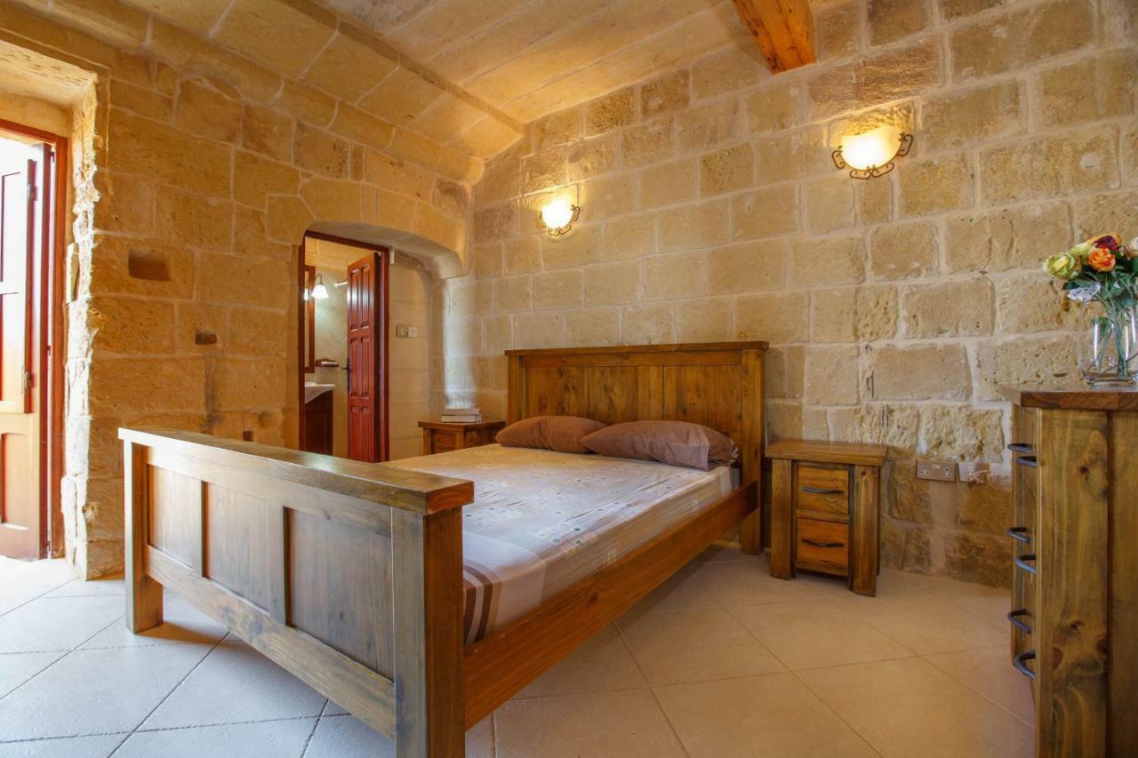 Il-Veduta Holiday Farmhouse With Sunny Private Pool In Island Of Gozo Għarb Εξωτερικό φωτογραφία