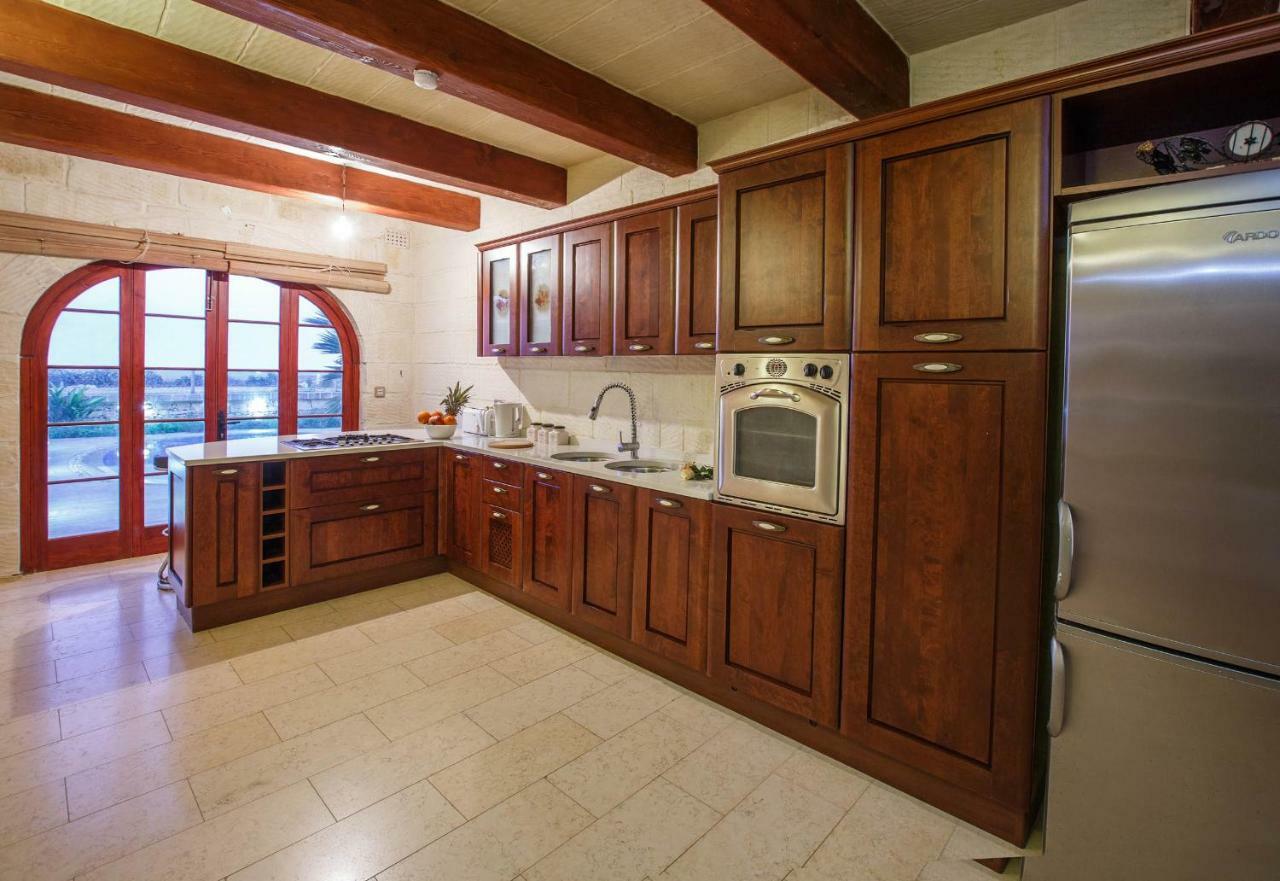 Il-Veduta Holiday Farmhouse With Sunny Private Pool In Island Of Gozo Għarb Εξωτερικό φωτογραφία