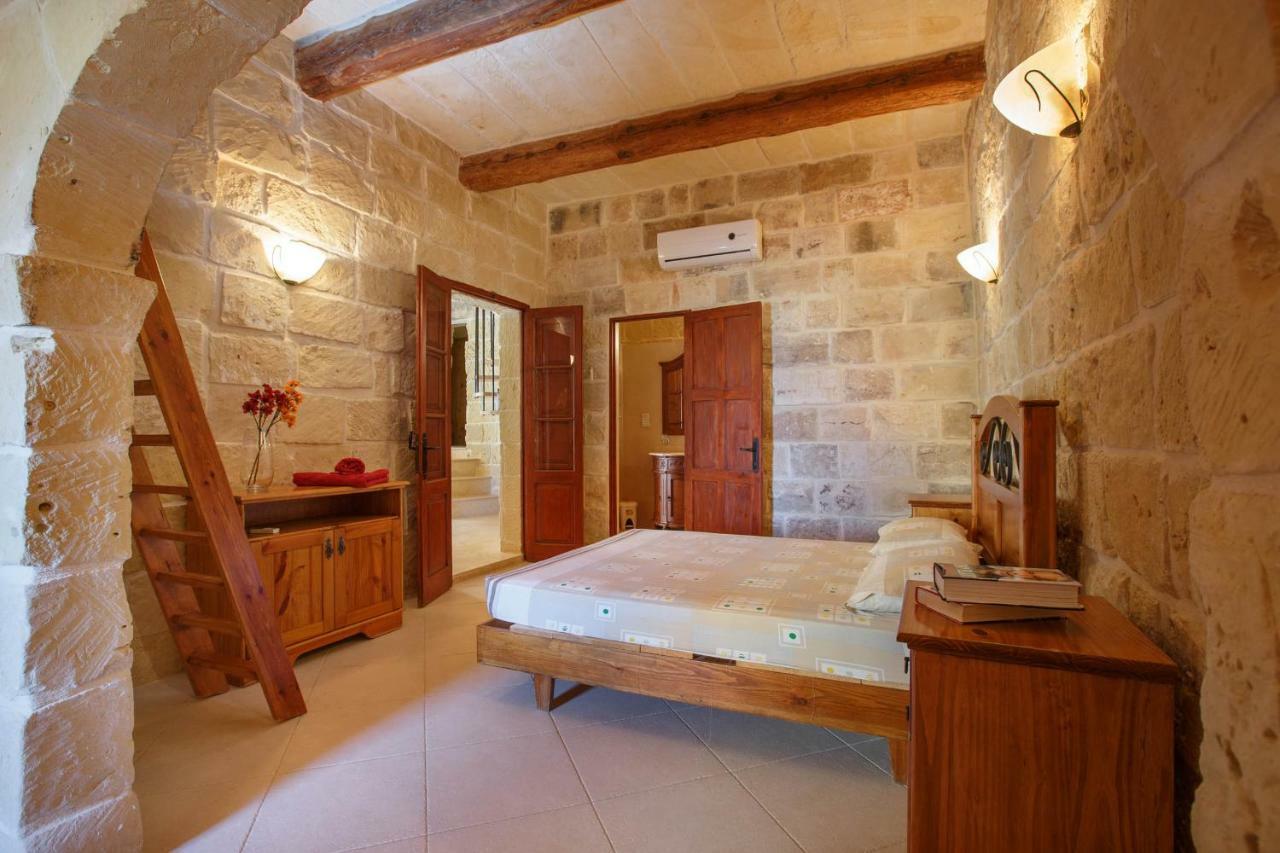 Il-Veduta Holiday Farmhouse With Sunny Private Pool In Island Of Gozo Għarb Εξωτερικό φωτογραφία